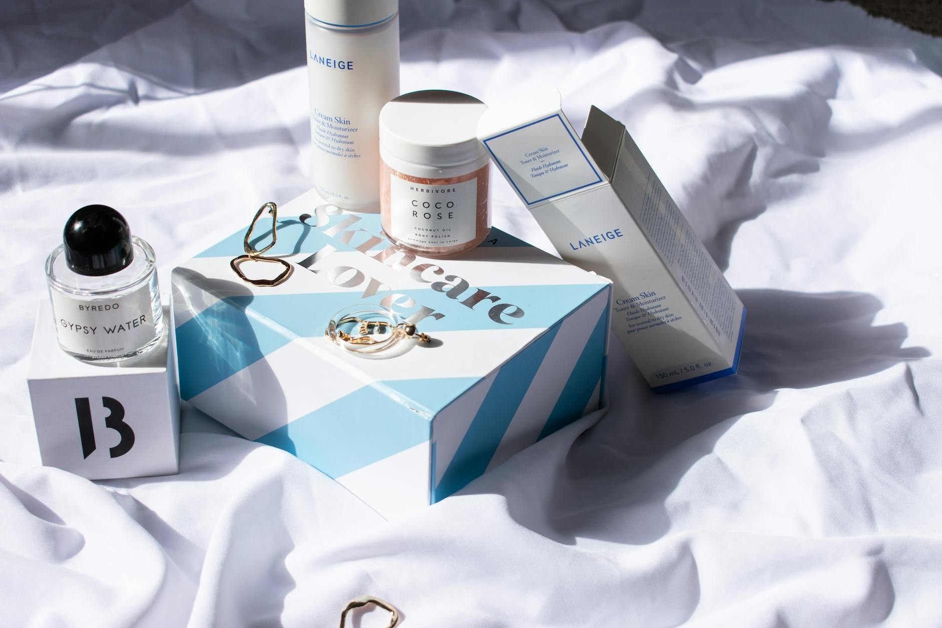 blue skincare aesthetic - 20 Clever Aesthetic Blue Skincare That Actually Work